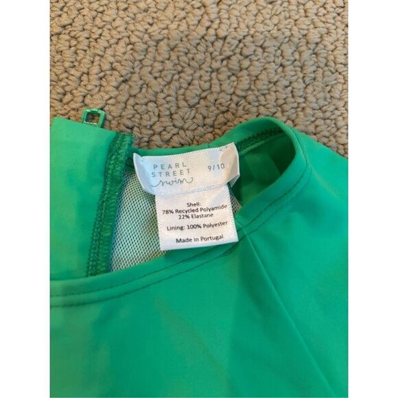 Pearl Street Swim Flutter One Piece Rashguard 9/10 - Picture 3 of 4